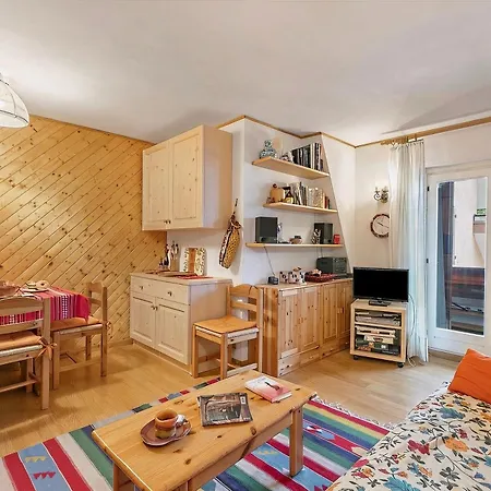Quota 1800 - Happy Apartment *