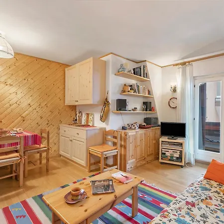 Apartment Quota 1800 For 4 - Storage - Happy